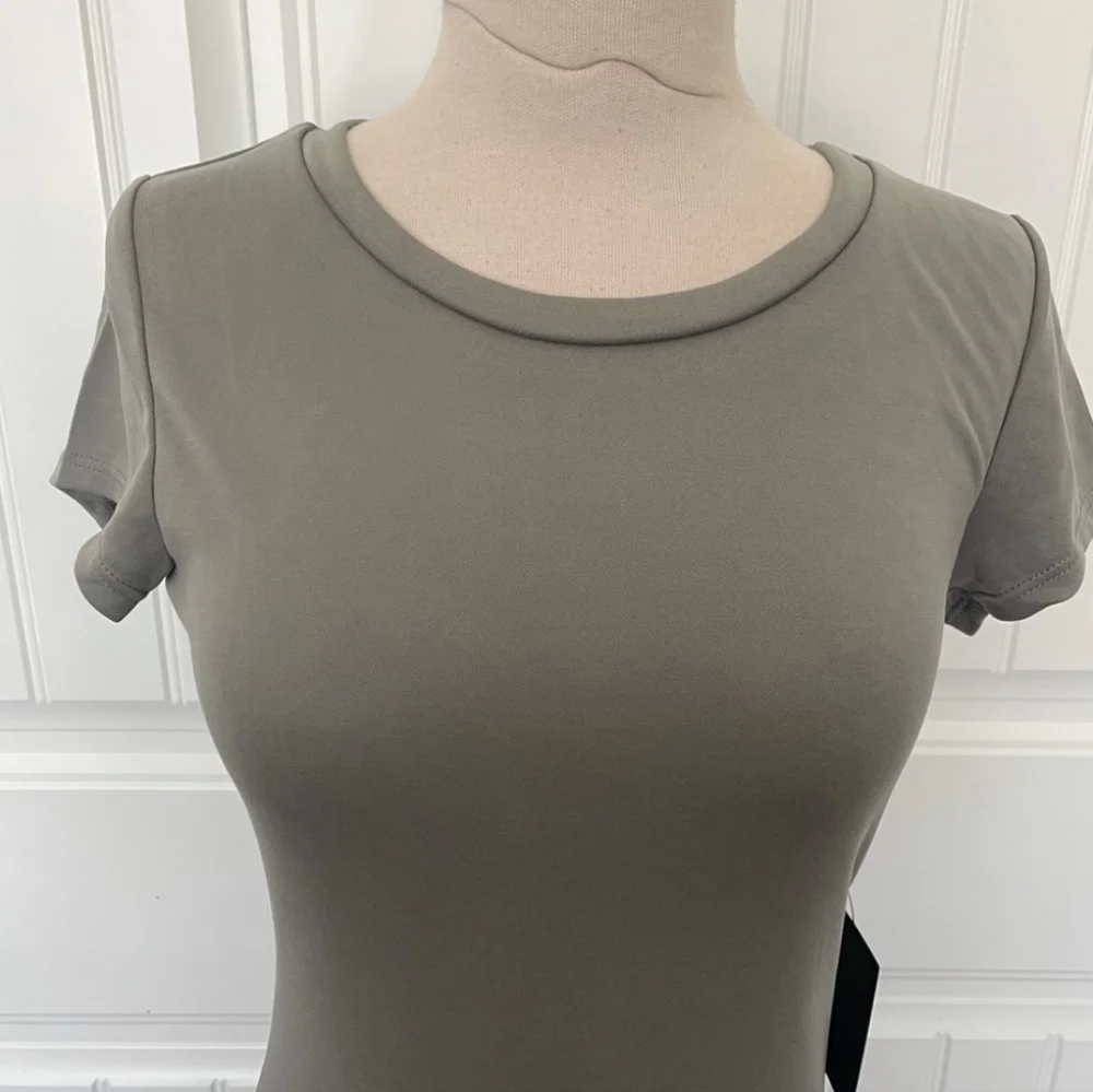 ****SOLD****NWT Lulu's Green Short Sleeve Fitted Maxi Dress Dress - Picture 10 of 17